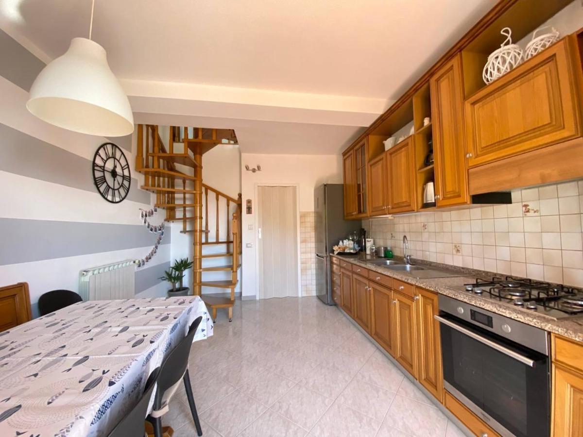 Sunrise Apartament モンテロッソ・アル・マーレ エクステリア 写真